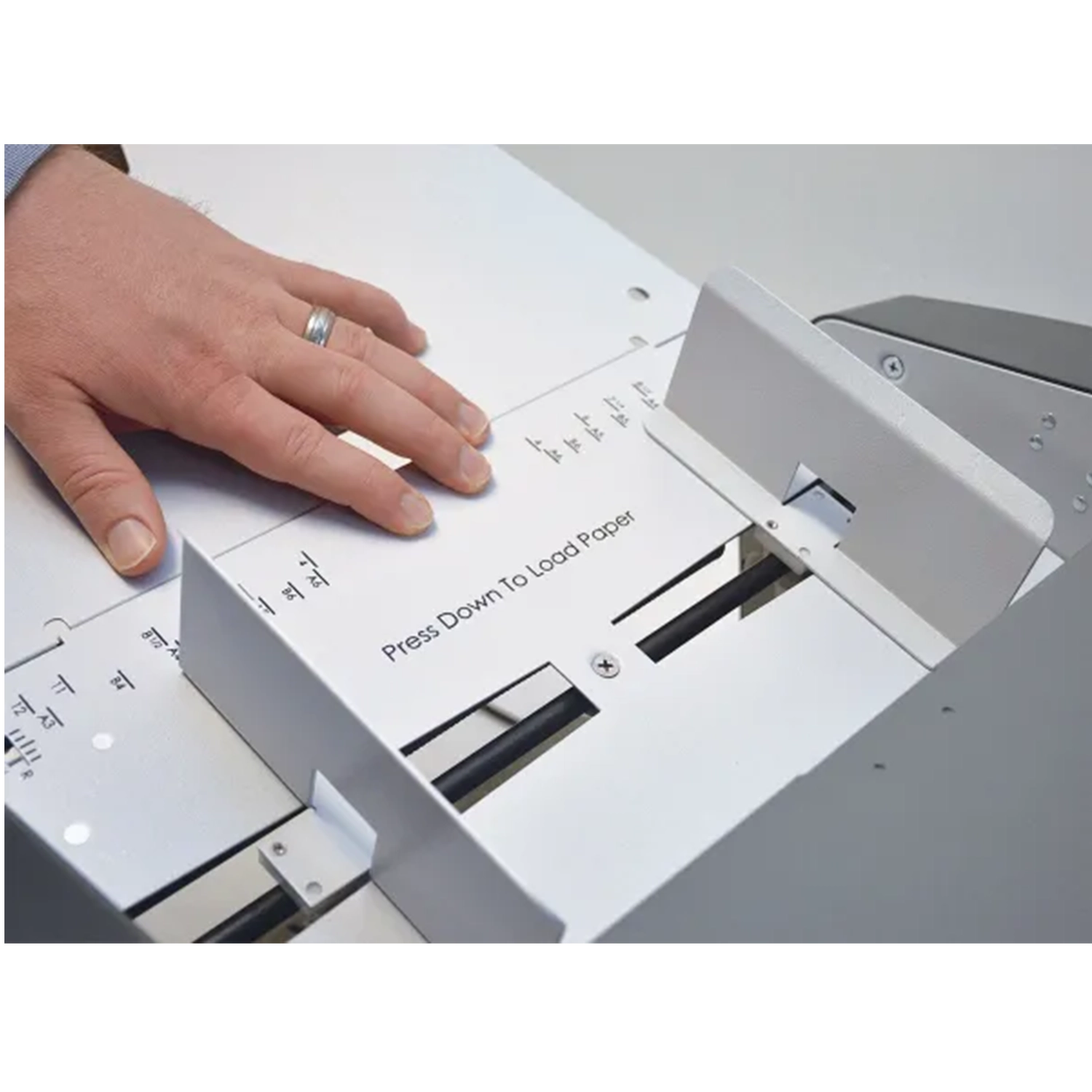 Martin Yale -1812 Autofolder™ Paper Folding Machine